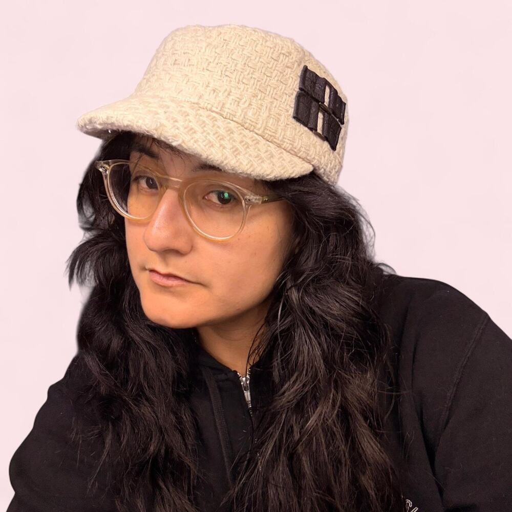 Y2k vintage mudd cream and black